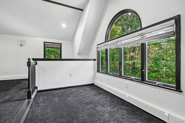 6 Susan Cir, Carver, MA 02330