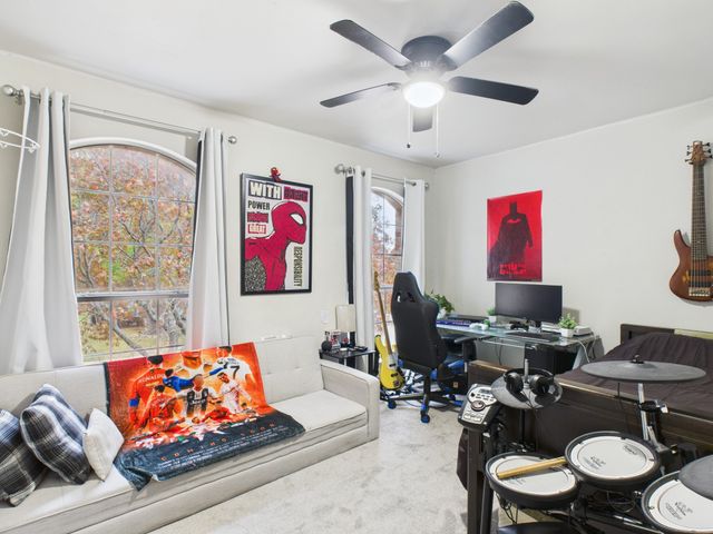 821 Woodridge Drive, Desoto, TX 75115