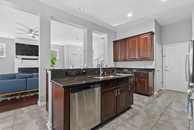 1121 Euclid Drive, Charleston, SC 29492