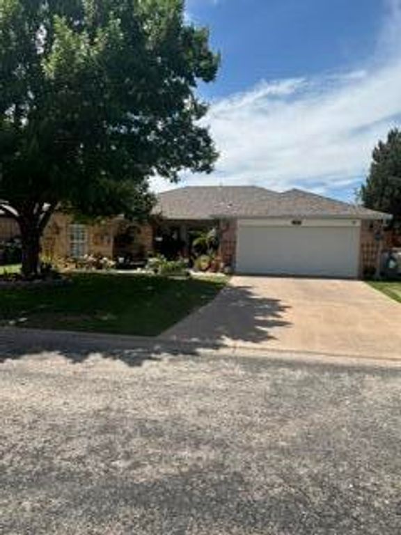 Image 1 of property listing at 1207 Joseph Lane, San Angelo, TX 76905