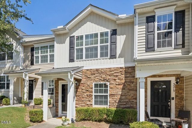 3213 Ivey Wood Lane, Durham, NC 27703