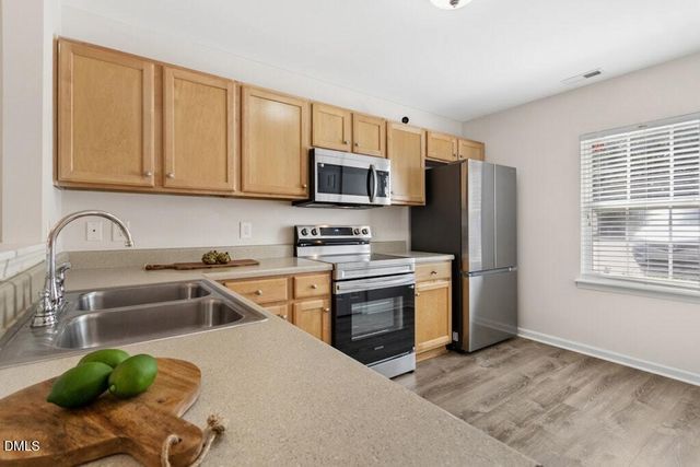 3213 Ivey Wood Lane, Durham, NC 27703
