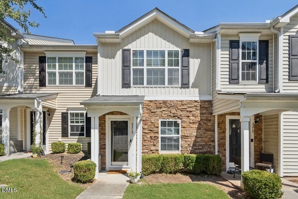3213 Ivey Wood Lane, Durham, NC 27703