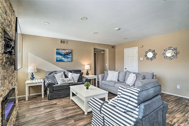 861 Centaur Avenue, Las Vegas, NV 89123