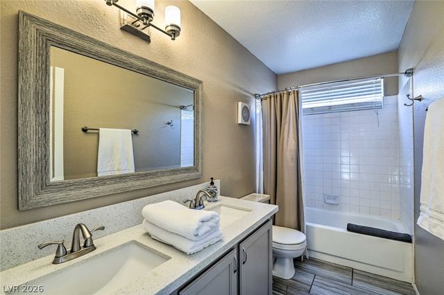 861 Centaur Avenue, Las Vegas, NV 89123