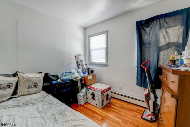 832 Dewey St, Union Twp., NJ 07083