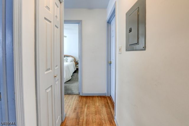 832 Dewey St, Union Twp., NJ 07083