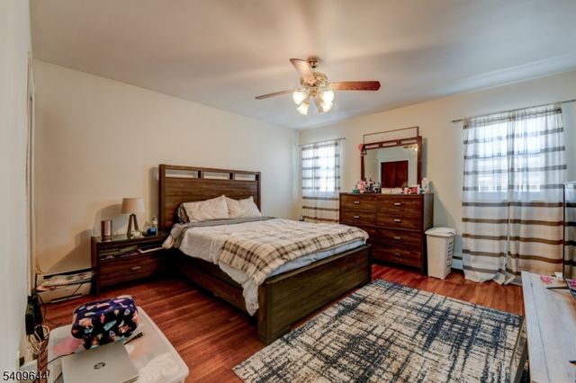 832 Dewey St, Union Twp., NJ 07083