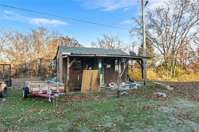 110 Water Tower Road, Muldrow, OK 74948