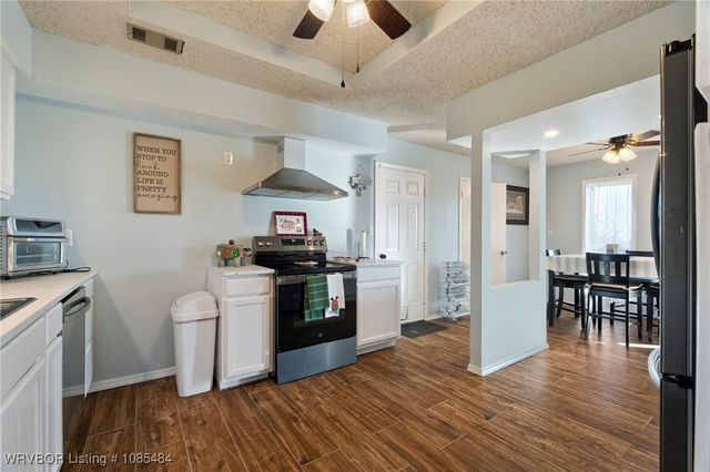 110 Water Tower Road, Muldrow, OK 74948