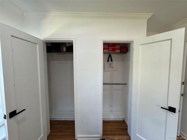 137 Smith A4, Freeport, NY 11520