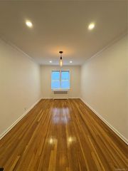 137 Smith A4, Freeport, NY 11520