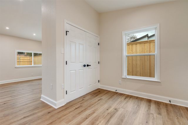 6900 Elliot Court, The Colony, TX 75056