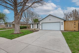 6900 Elliot Court, The Colony, TX 75056