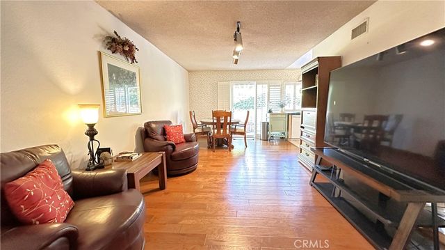 7700 Maestro, West Hills, CA 91304