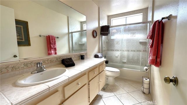 7700 Maestro, West Hills, CA 91304