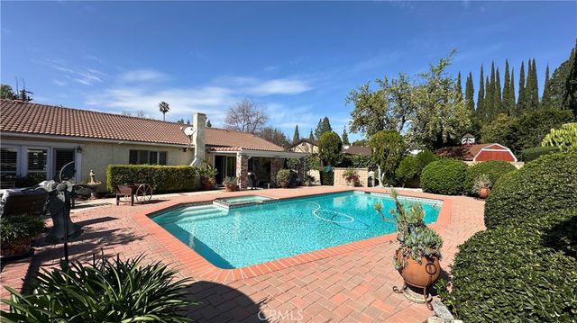 7700 Maestro, West Hills, CA 91304