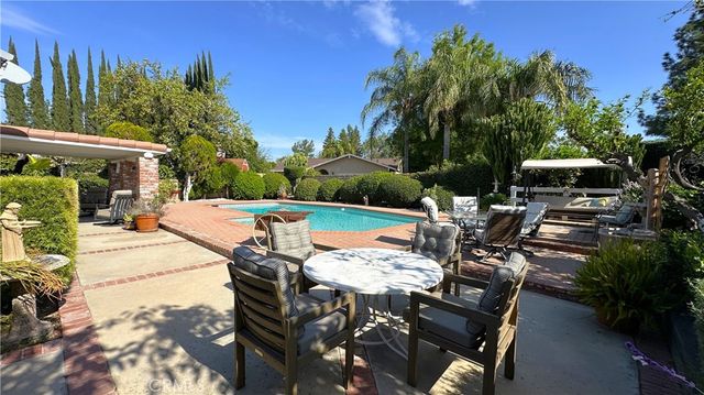 7700 Maestro, West Hills, CA 91304