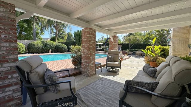 7700 Maestro, West Hills, CA 91304