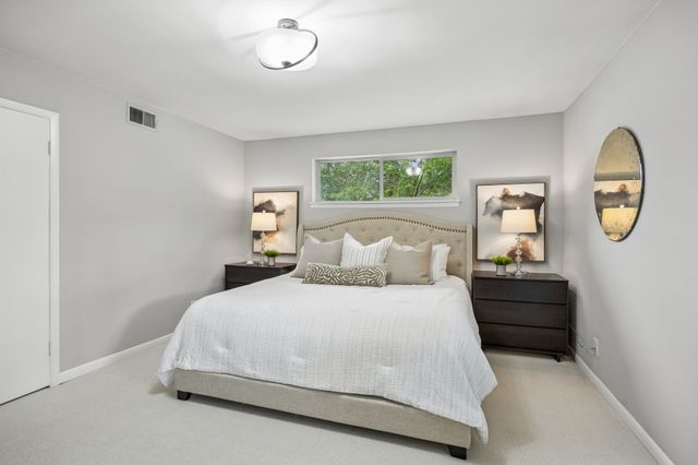 10607 Maplegrove Lane, Dallas, TX 75218