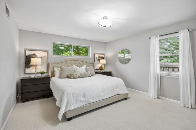10607 Maplegrove Lane, Dallas, TX 75218
