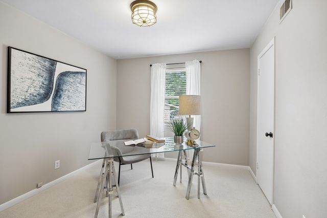 10607 Maplegrove Lane, Dallas, TX 75218