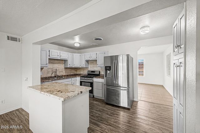 17 W Whyman Avenue, Avondale, AZ 85323