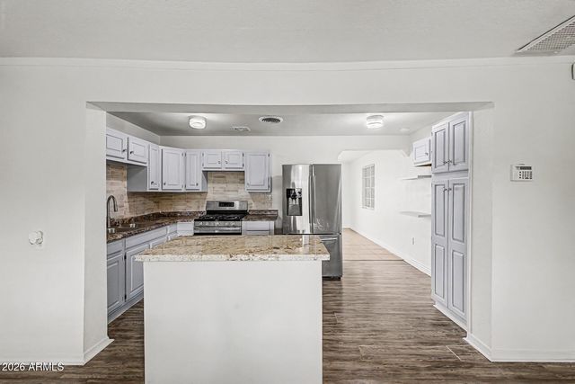 17 W Whyman Avenue, Avondale, AZ 85323
