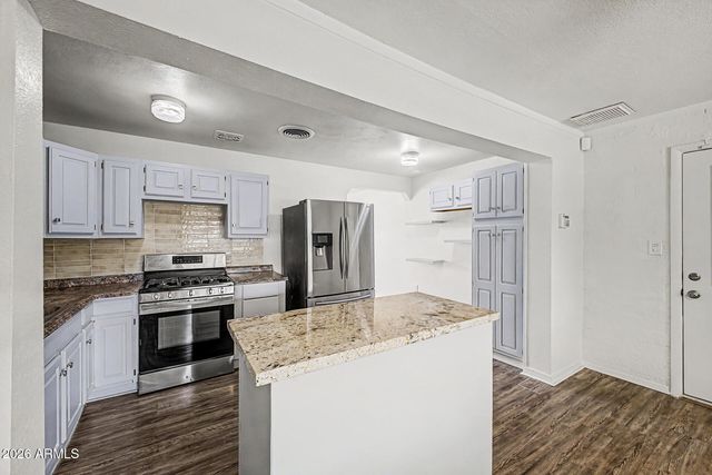 17 W Whyman Avenue, Avondale, AZ 85323