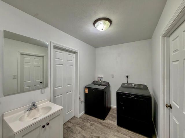 1806 AVENUE C, Council Bluffs, IA 51501