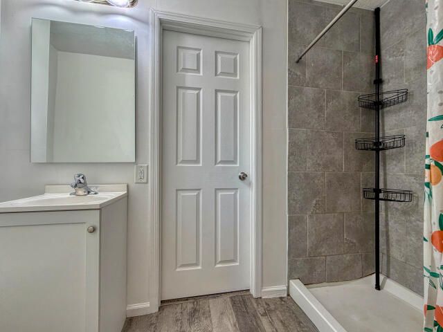 1806 AVENUE C, Council Bluffs, IA 51501