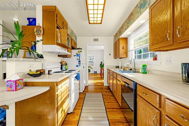 618 W Cheyenne Road, Colorado Springs, CO 80906