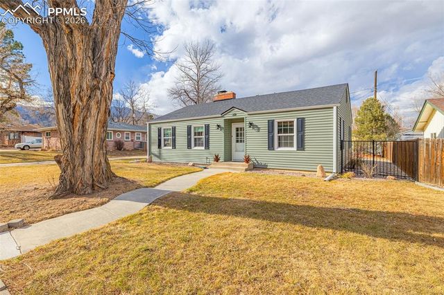 618 W Cheyenne Road, Colorado Springs, CO 80906