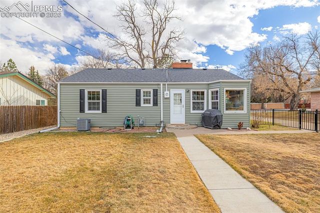 618 W Cheyenne Road, Colorado Springs, CO 80906