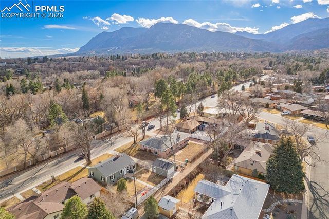 618 W Cheyenne Road, Colorado Springs, CO 80906