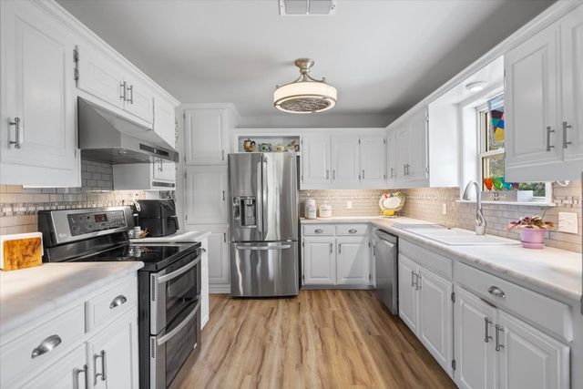 235 Fairlawn Drive, Hideaway, TX 75771