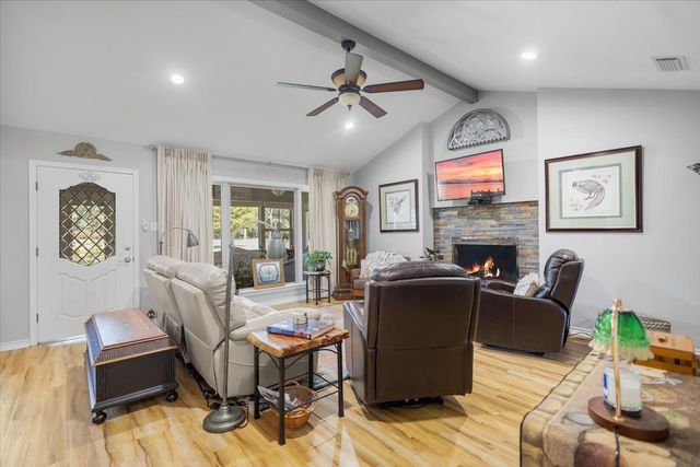235 Fairlawn Drive, Hideaway, TX 75771