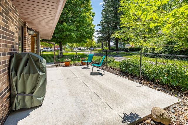 502 5th Avenue SW, Altoona, IA 50009