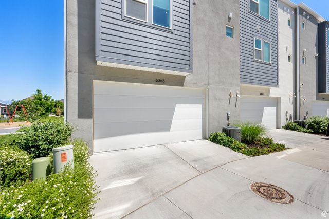 6366 W SUGARCANE DR, South Jordan, UT 84009