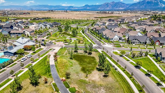 6366 W SUGARCANE DR, South Jordan, UT 84009