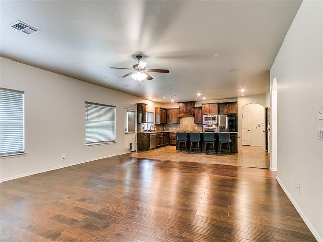 10649 Green Meadows Drive, Edmond, OK 73025
