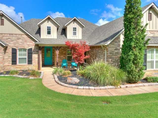 10649 Green Meadows Drive, Edmond, OK 73025