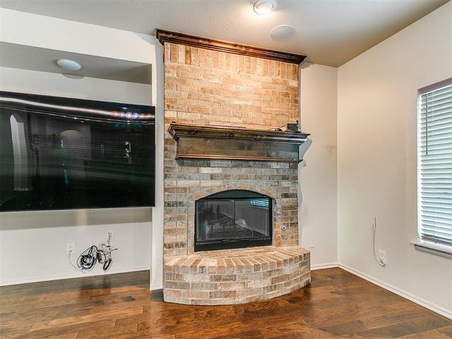 10649 Green Meadows Drive, Edmond, OK 73025