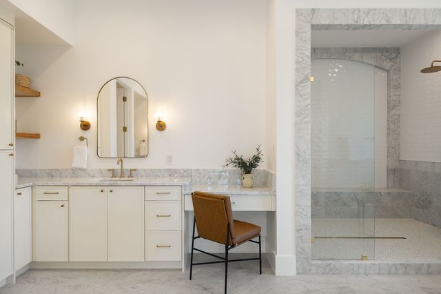 6437 Churchill Way, Dallas, TX 75230