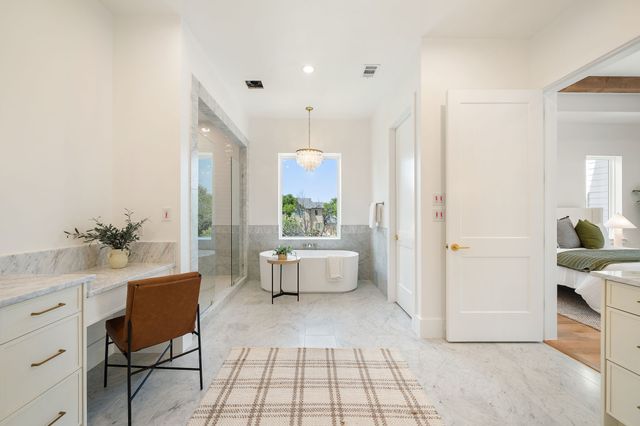 6437 Churchill Way, Dallas, TX 75230