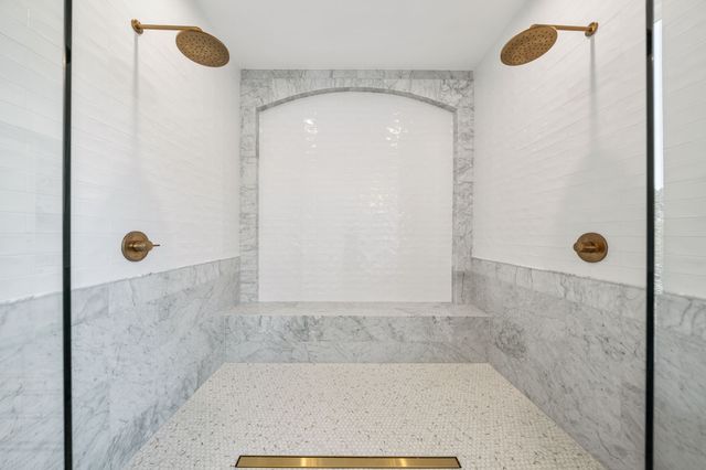 6437 Churchill Way, Dallas, TX 75230