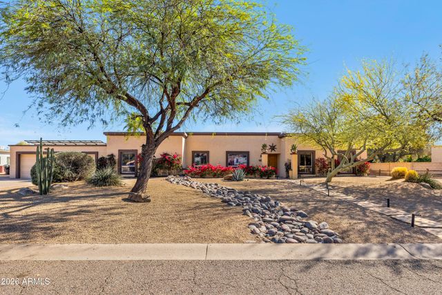 8611 E JENAN Drive, Scottsdale, AZ 85260