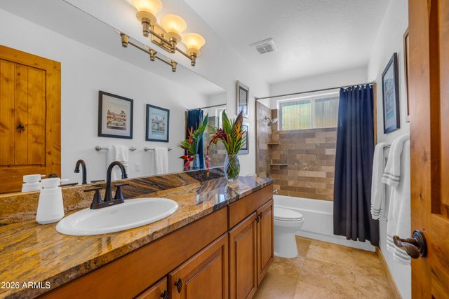 8611 E JENAN Drive, Scottsdale, AZ 85260