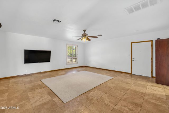 8611 E JENAN Drive, Scottsdale, AZ 85260