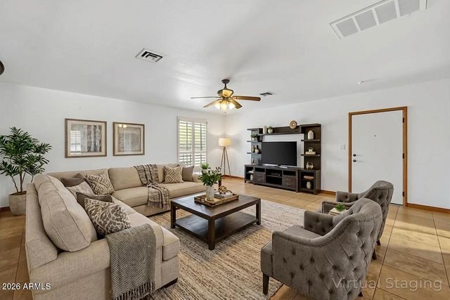 8611 E JENAN Drive, Scottsdale, AZ 85260